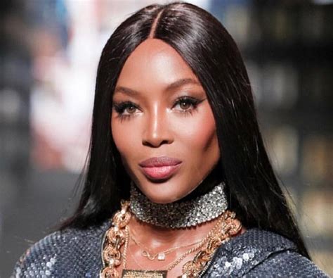 Naomi Campbell biography .